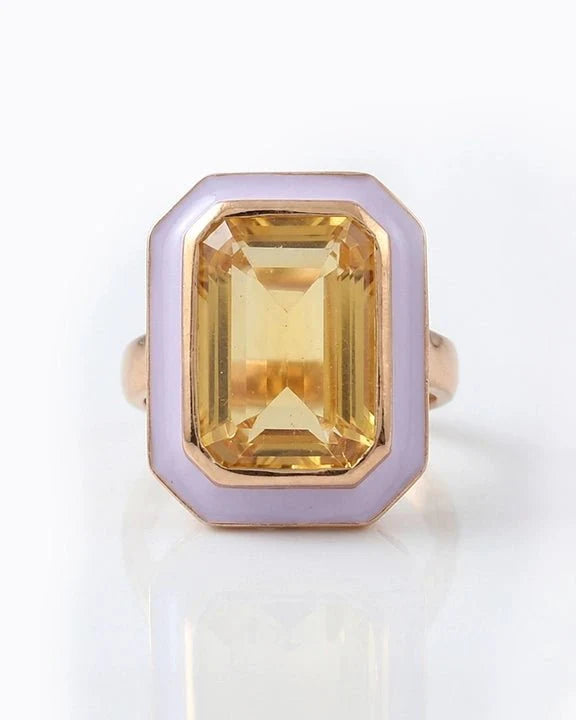 The Best Jewellery for Women Over 40 (That Isn't Boring)